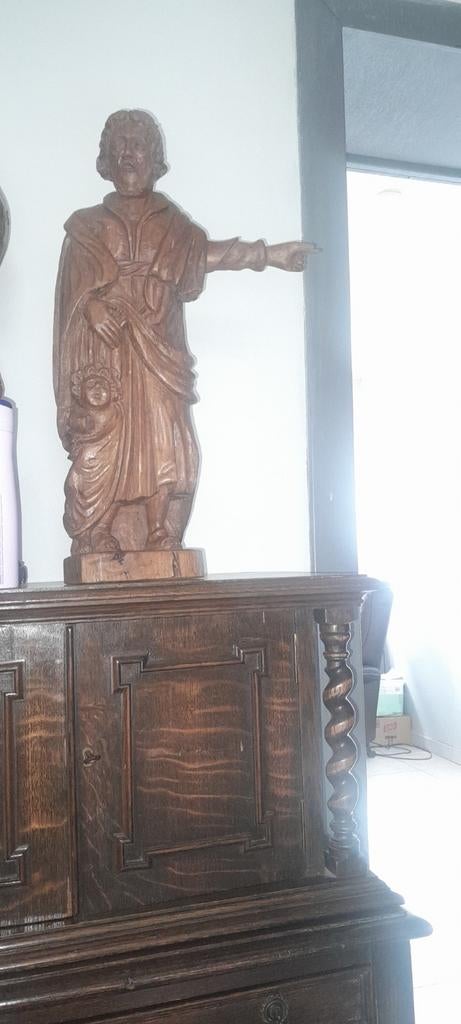 Statue religieuse