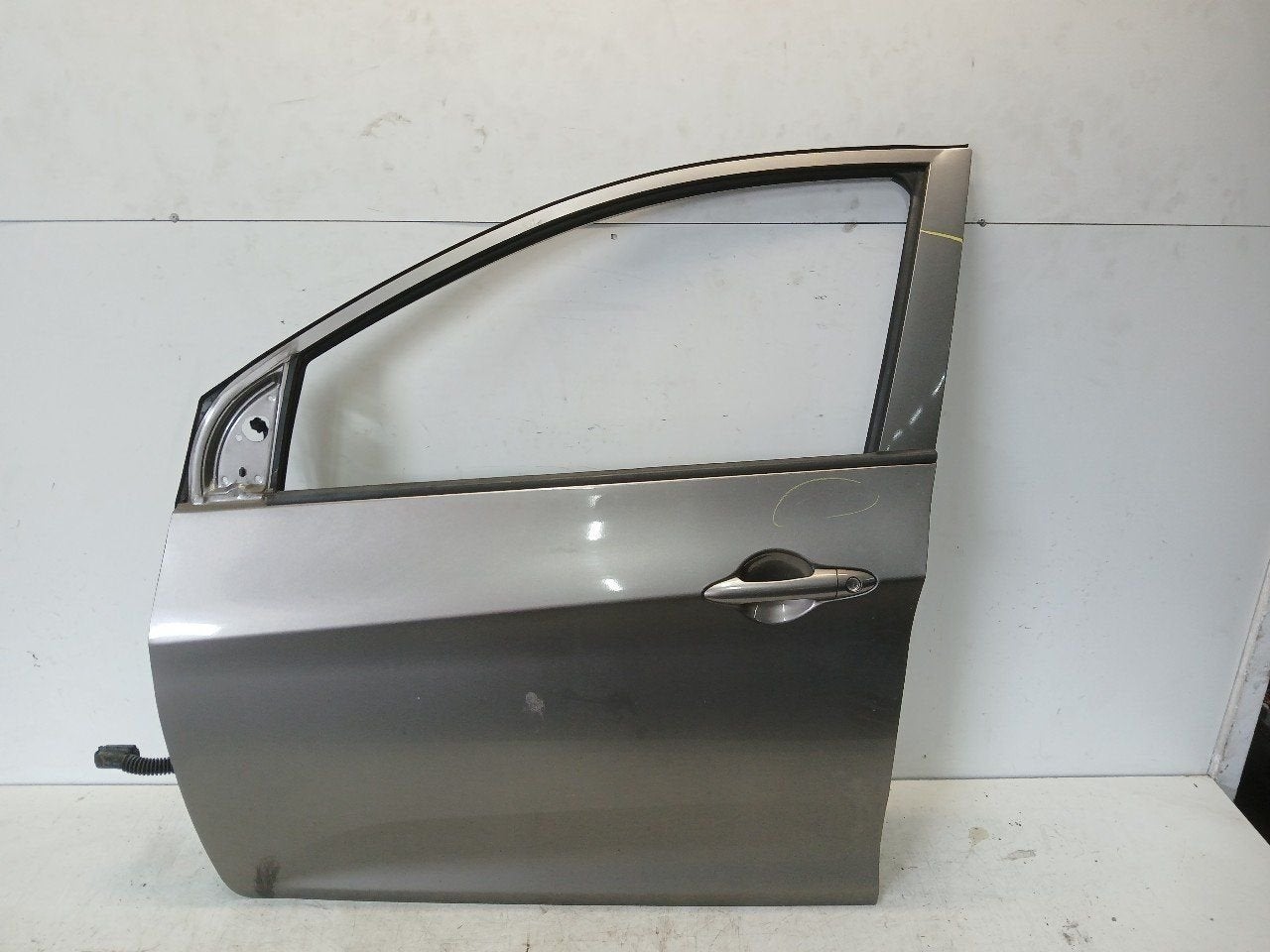 Portier links voor Kia Picanto, Auto-onderdelen, Onderdelen@venauto.nl, Van der Ven Autorecycling B.V., Ettenseweg 76, 4706 PB Roosendaal, The Netherlands