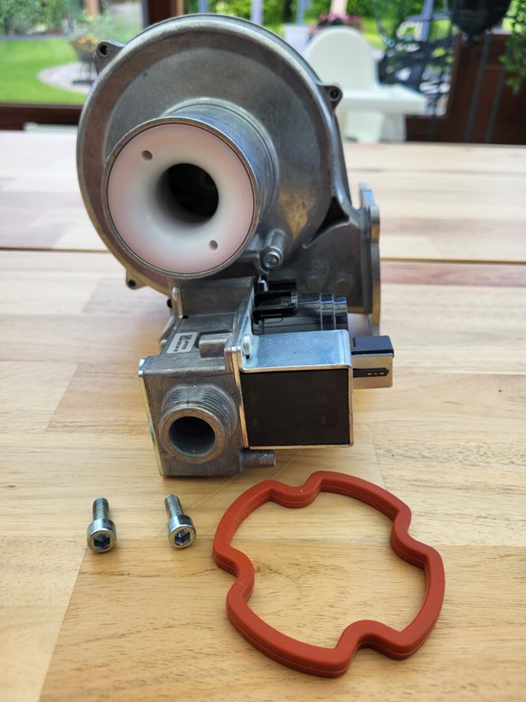 Viessman ventilator, Doe-het-zelf en Bouw, Ophalen