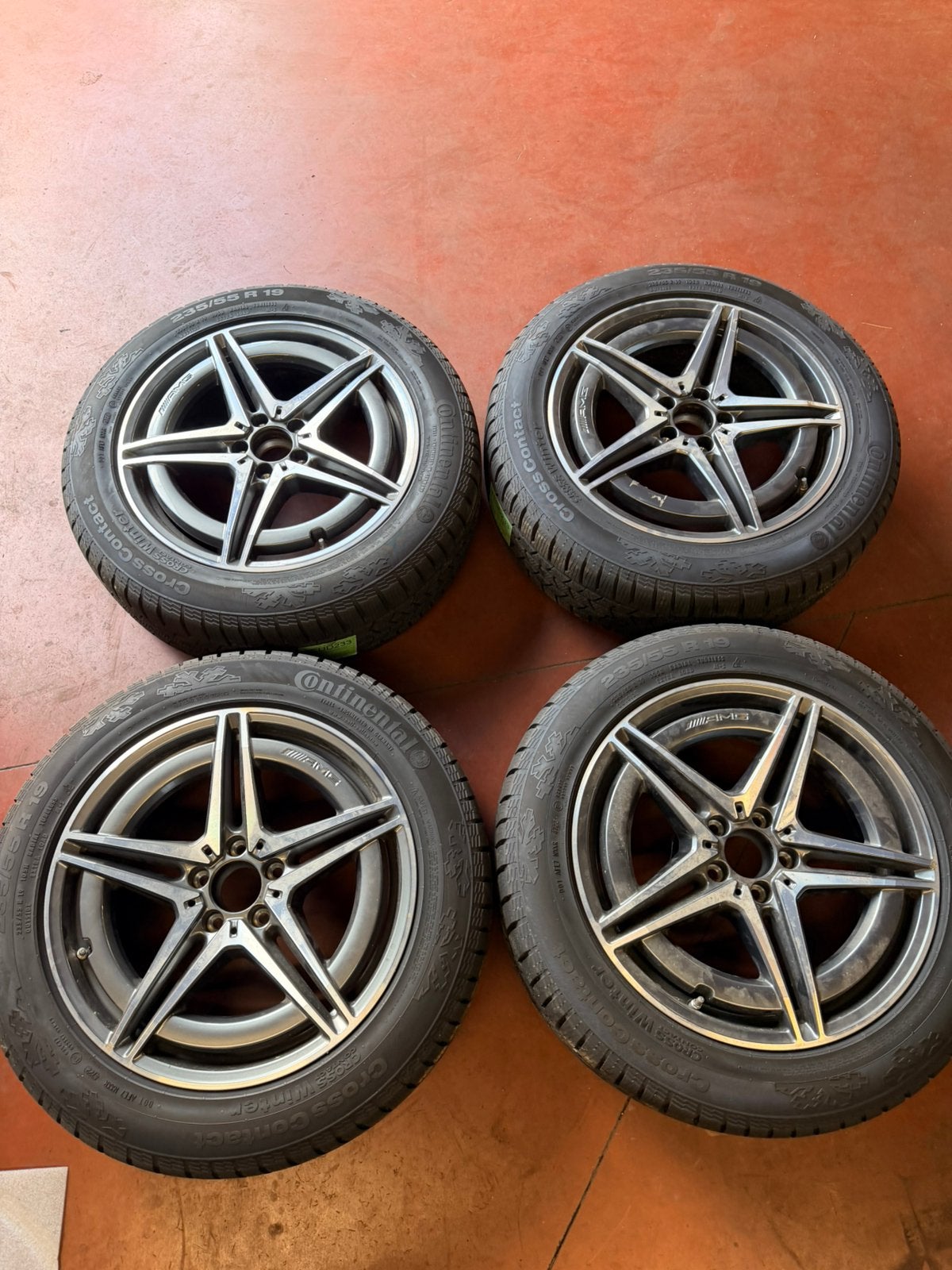 Winterset voor mercedes ( komt van EQC ), Auto-onderdelen, Banden en Velgen, Gebruikt, Velg(en), Winterbanden, 235 mm