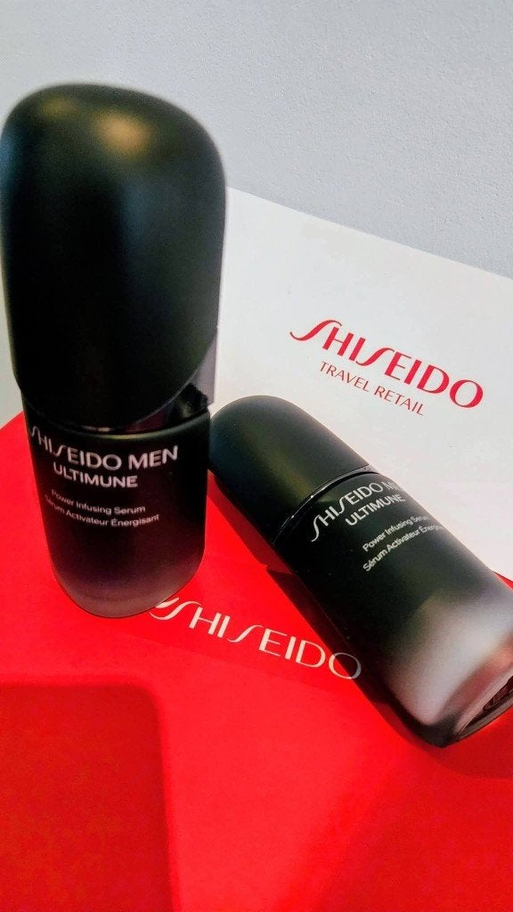 Shiseido Men Ultimune Power Infusing Serum ( NIEUW ), Ophalen of Verzenden, Nieuw, Gehele gezicht, Verzorging