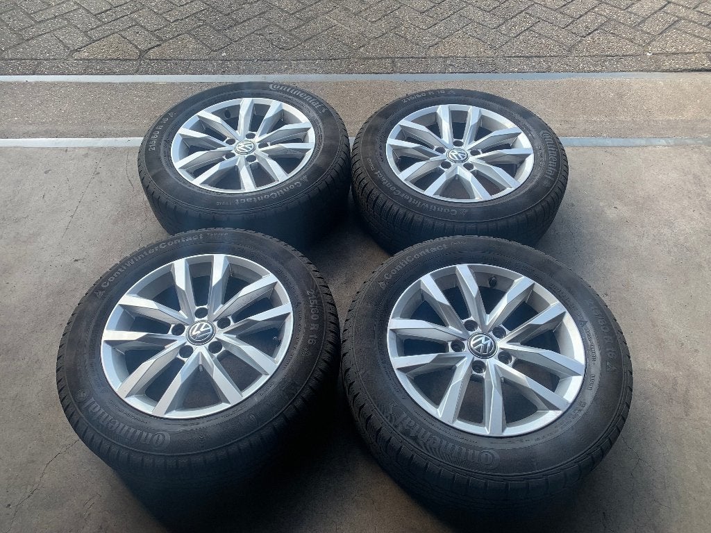 OEM VW PASSAT CADDY T-ROC SEPANG VELGEN + BANDEN 215 60 R16, Autos : Divers, Tuning & Styling, Enlèvement ou Envoi