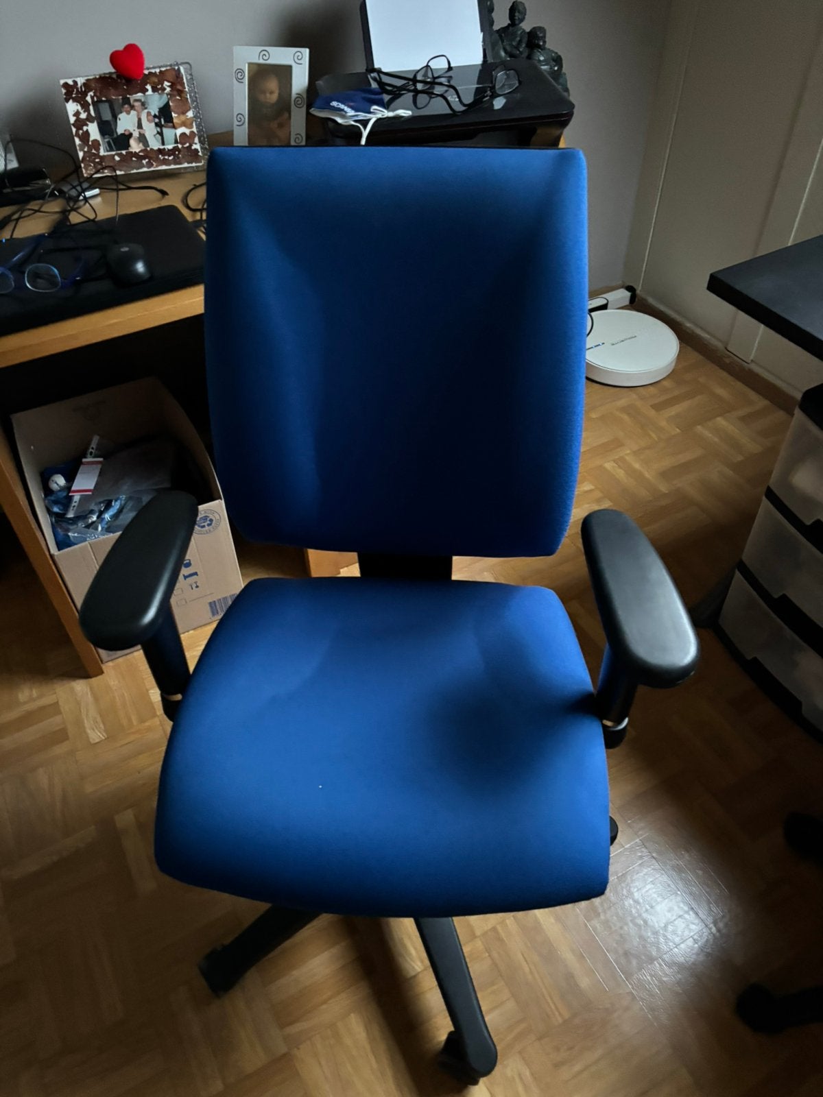 Bureau, Ophalen, Zo goed als nieuw