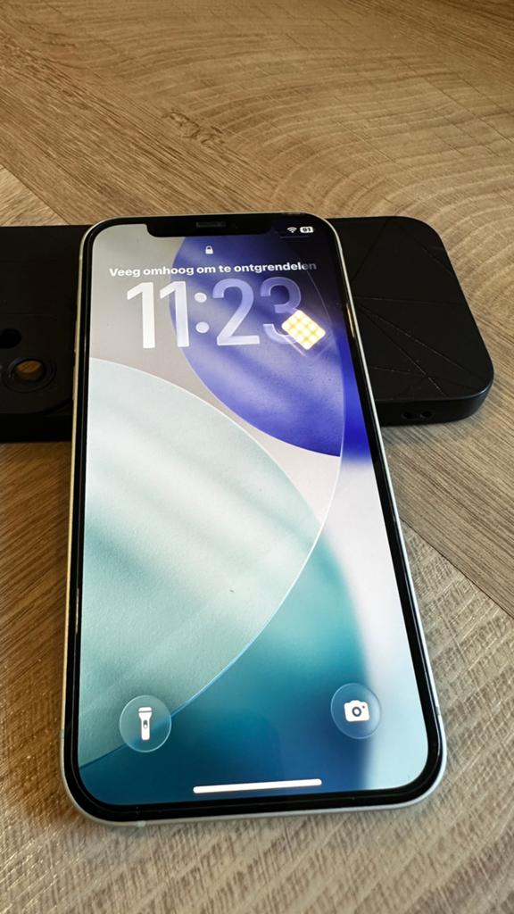 À vendre : Apple iPhone 12 128 Go — excellent état, Enlèvement, Comme neuf, IPhone 12