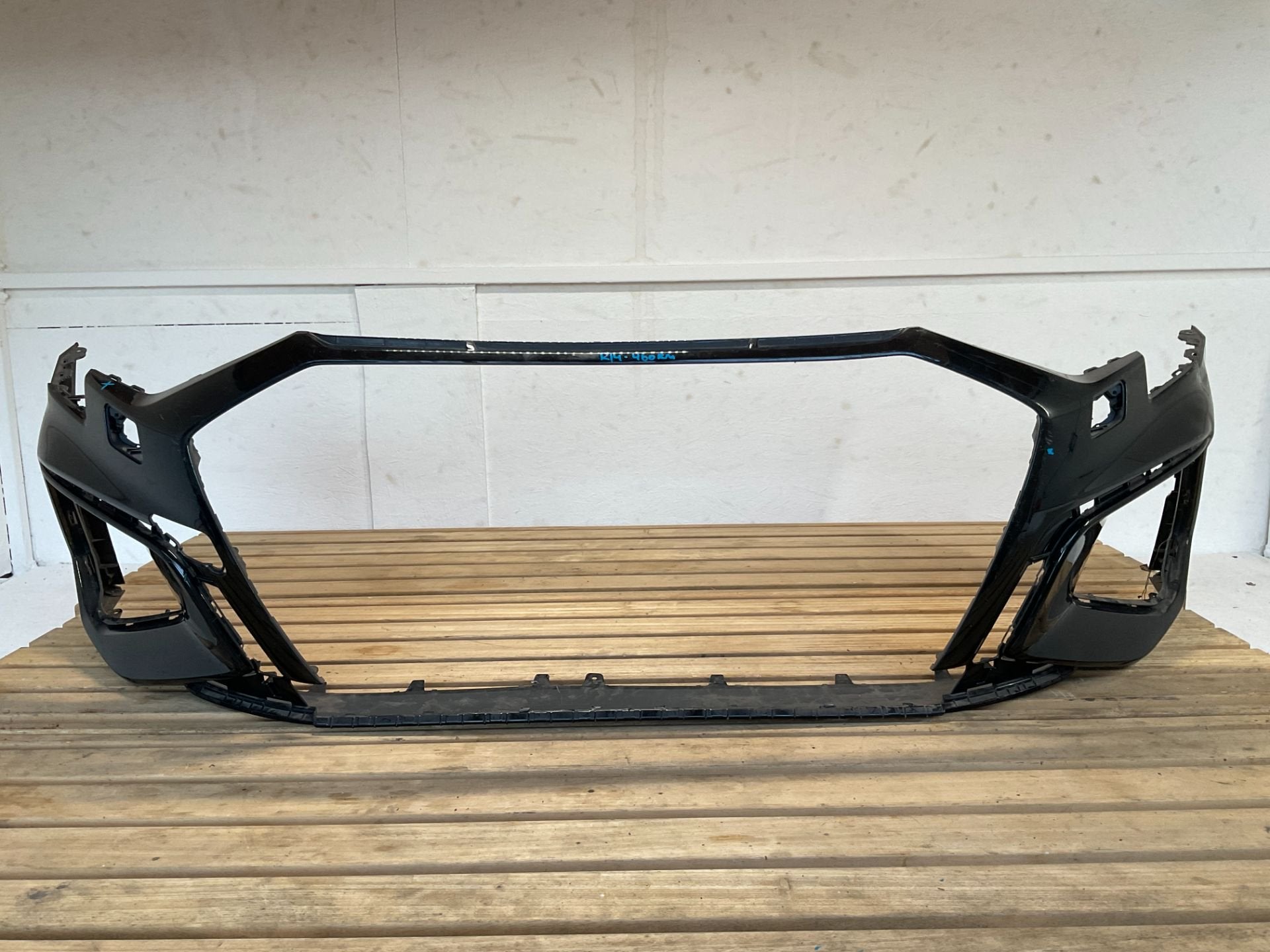 Pare-chocs avant Audi A3 8Y S3 SLINE S-LINE 6xpdc 8Y0807437F, Pare-chocs, AUDI AG, Auto-Union-Strasse 1
85045  Ingolstadt, DE