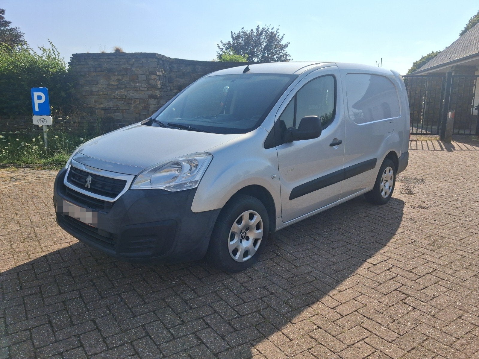 Peugeot partner MAXI *** 89 000 kms ***, Euro 6, Boîte manuelle, Diesel, Particulier