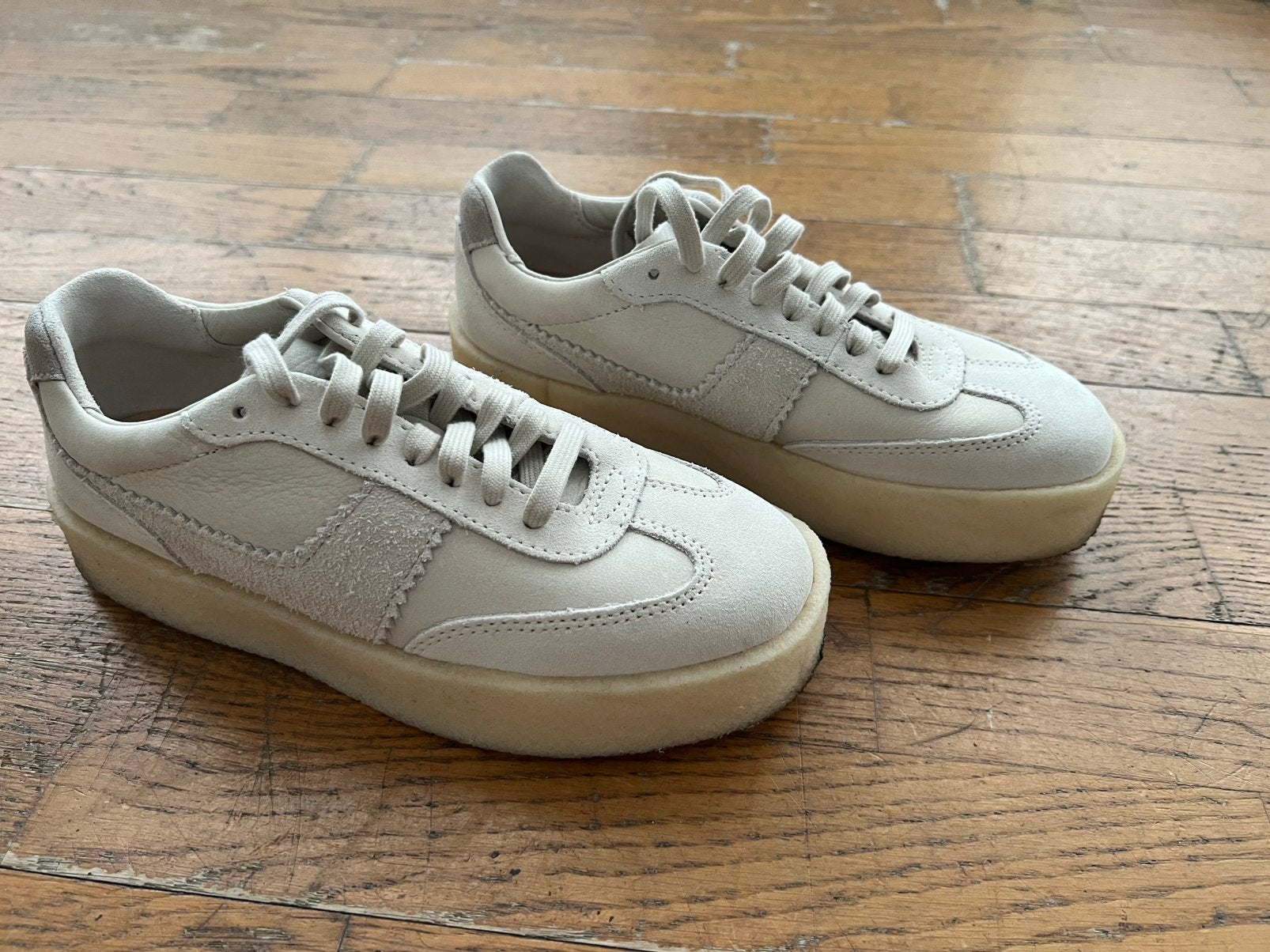 Clarks vrouw schoenen maat 36, Kleding | Heren, Schoenen, Ophalen, Overige kleuren, Zo goed als nieuw, Sneakers