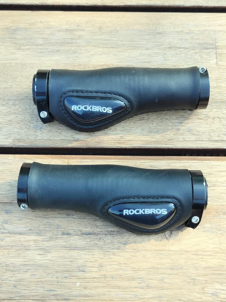 Lot de pièces vtt, Selle