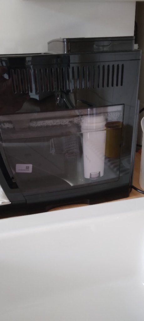 Machine à café delonghi, Electroménager, Réservoir d'eau amovible, Combiné, Café en grains, Comme neuf