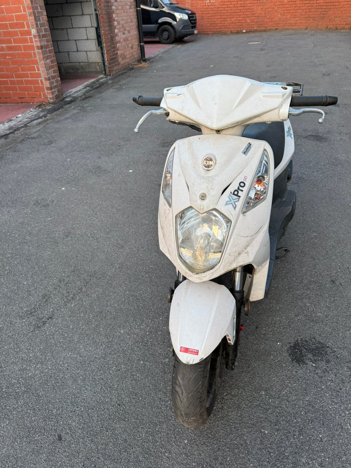 Sym xpro 50, Fietsen en Brommers, Ophalen, Zo goed als nieuw