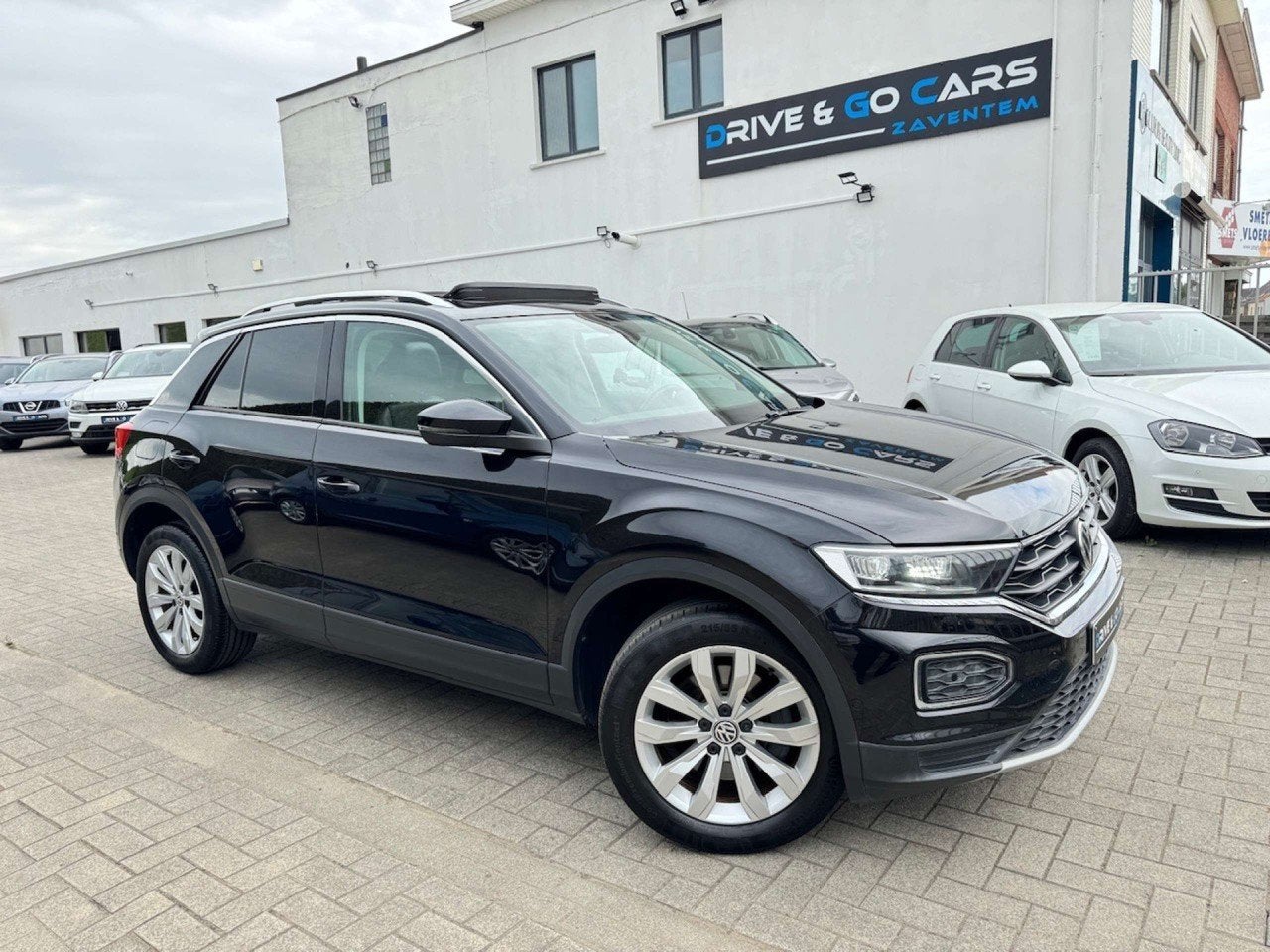 Volkswagen T-Roc 2.0 TDi SCR 4Motion - Pano 1 JAAR GARANTIE, Cuir, Achat, Entreprise, Noir