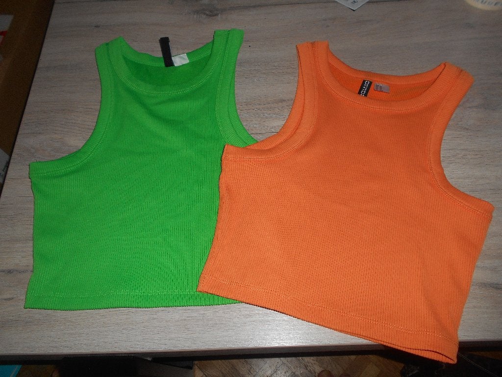 2 x  zomers t shirts maat xs, Kleding | Dames, T-shirts, Ophalen of Verzenden, Zo goed als nieuw, Maat 34 (XS) of kleiner