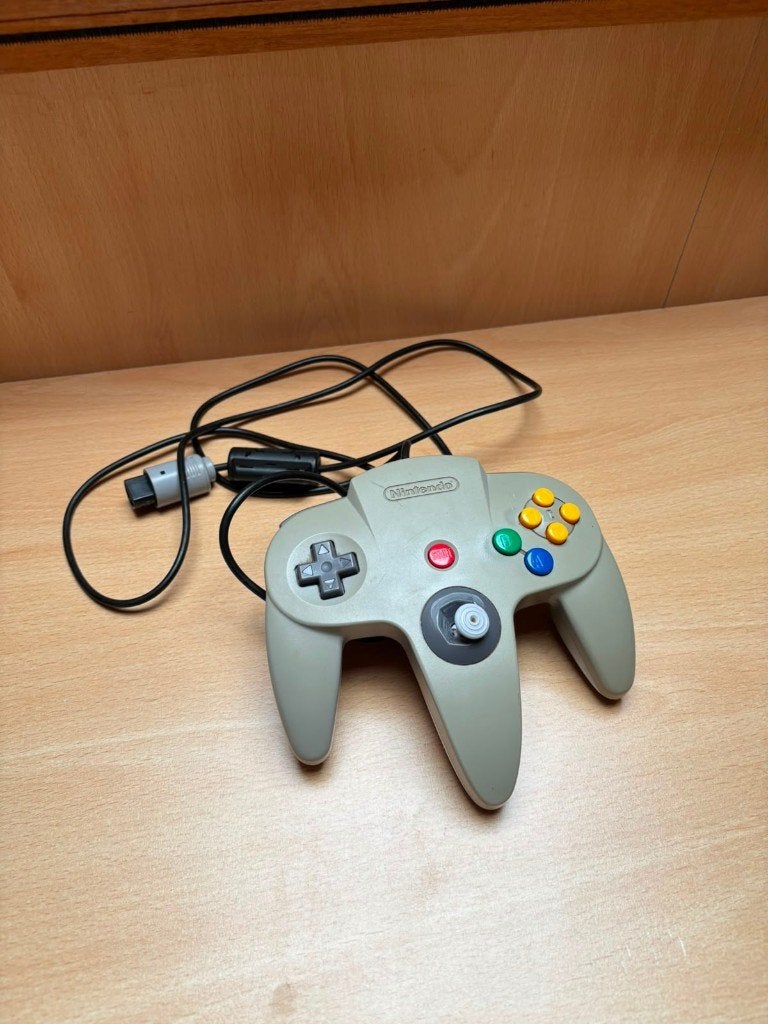 Nintendo 64 met 1 controller en 3 games, Ophalen of Verzenden, Gebruikt, Met 1 controller, Met games