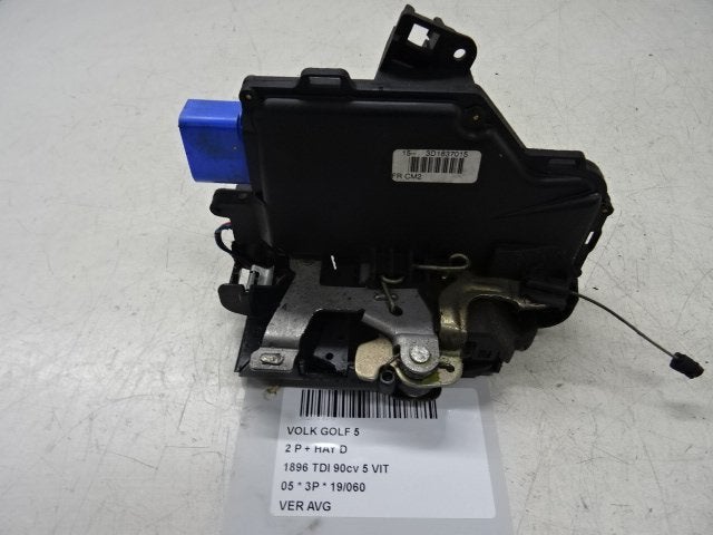 SERRURE DE PORTE AVANT GAUCHE Golf V (1K1) (3D1837015), Utilisé, Gauche, Volkswagen