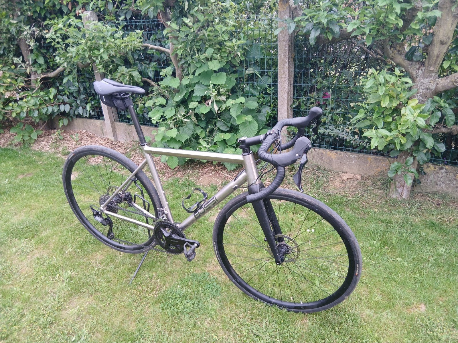 Titanium koersfiets, Fietsen en Brommers, Fietsen | Racefietsen, Gebruikt, Meer dan 20 versnellingen, Schijfrem, 53 tot 57 cm