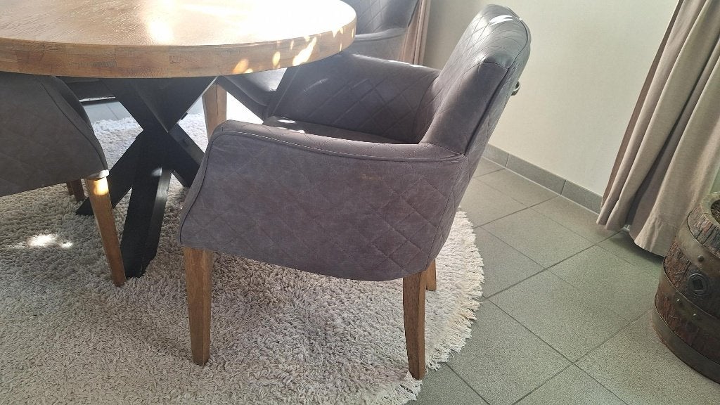 4 prachtige grijze landelijke stoelen Riviera Maison, Ophalen, Gebruikt