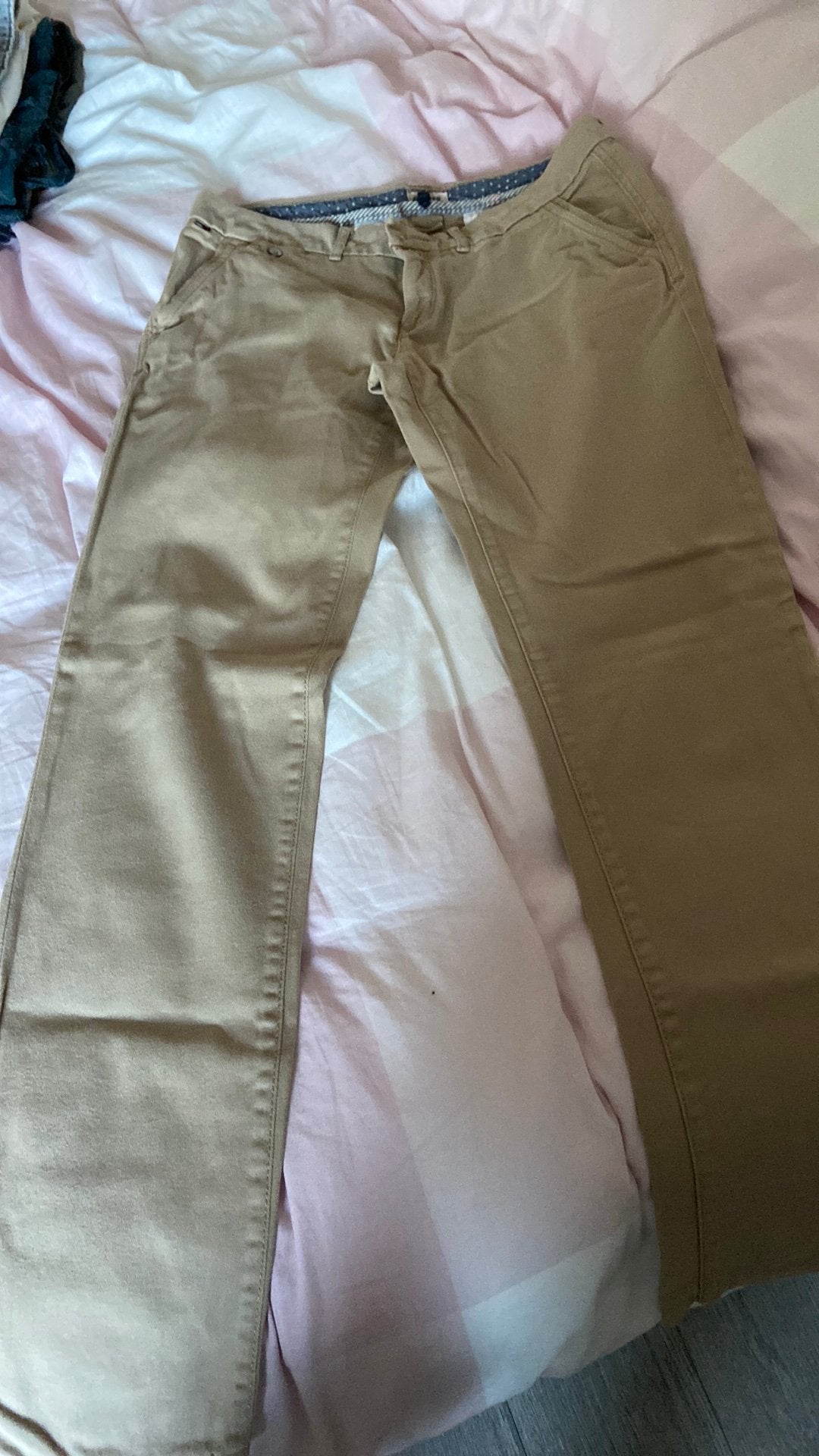 Beige broek tommy hilfiger 28 lengte 32, Ophalen of Verzenden, Zo goed als nieuw, Beige