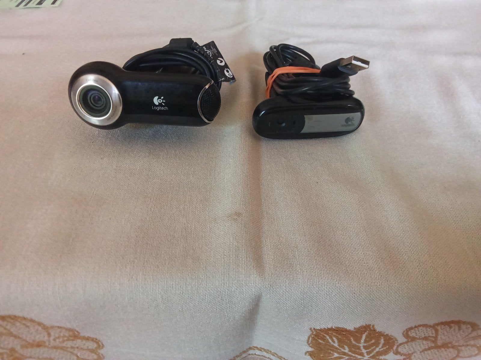 USB Logitech camera's. Werken zeker op Win10, is getest, Computers en Software, Webcams, Zo goed als nieuw, Bedraad, Windows, Microfoon