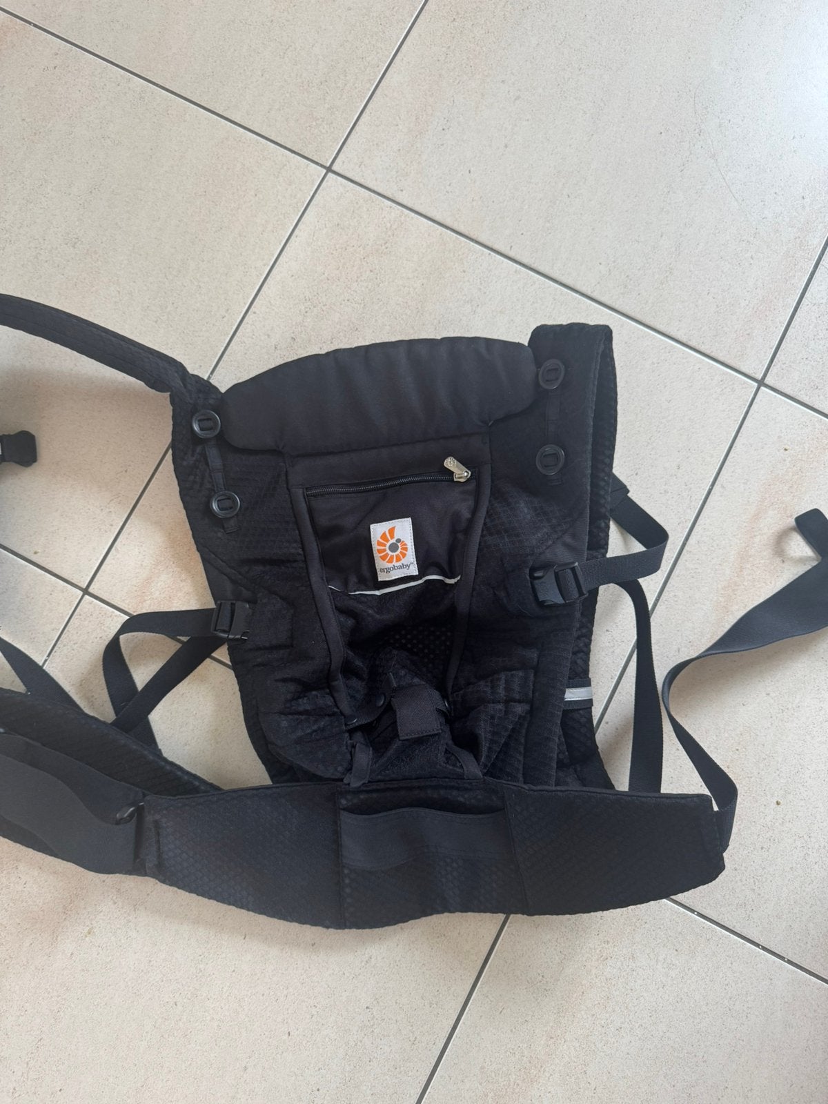 Draagzak Ergobaby, Kinderen en Baby's, Zo goed als nieuw, Buik, Draagzak, Ophalen