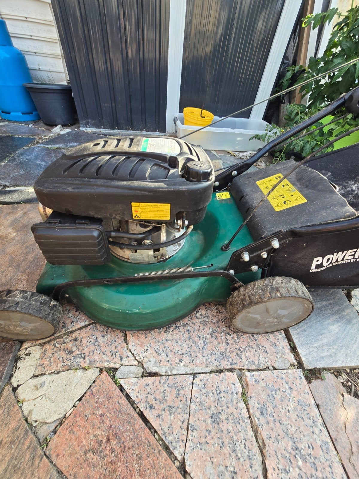 Benzine grasmaaier zelftrekker werkt niet, Tuin en Terras, Grasmaaiers, Ophalen