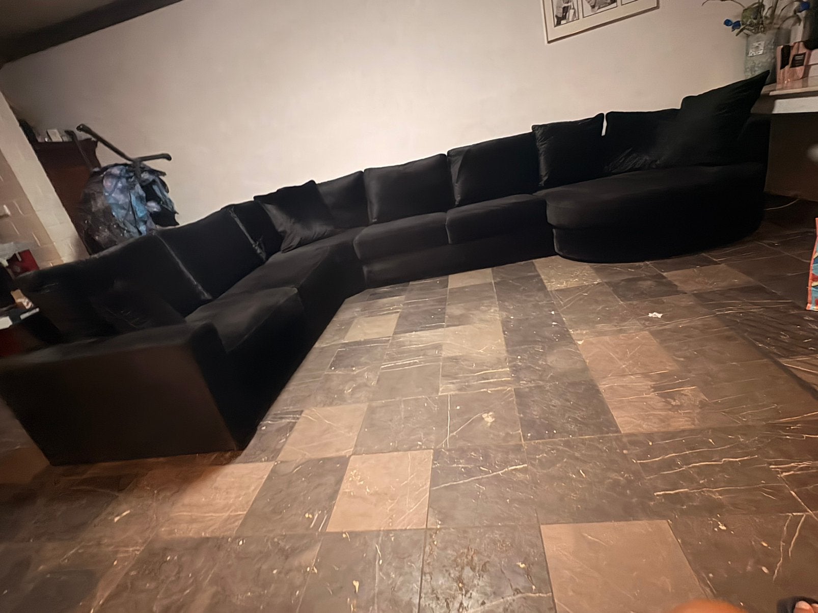 Superbe canapé d'angle en velours noir, comme neuf !, Enlèvement, Comme neuf