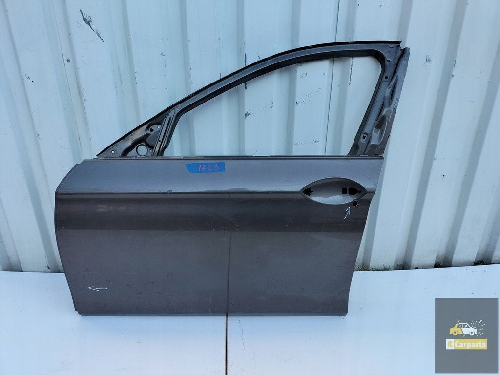 27941337, BMW 5 F10 LINKER VOORDEUR, Auto-onderdelen, Petuelring 130
80788  Munich, DE, Gebruikt, Deur, Info@bmw.de