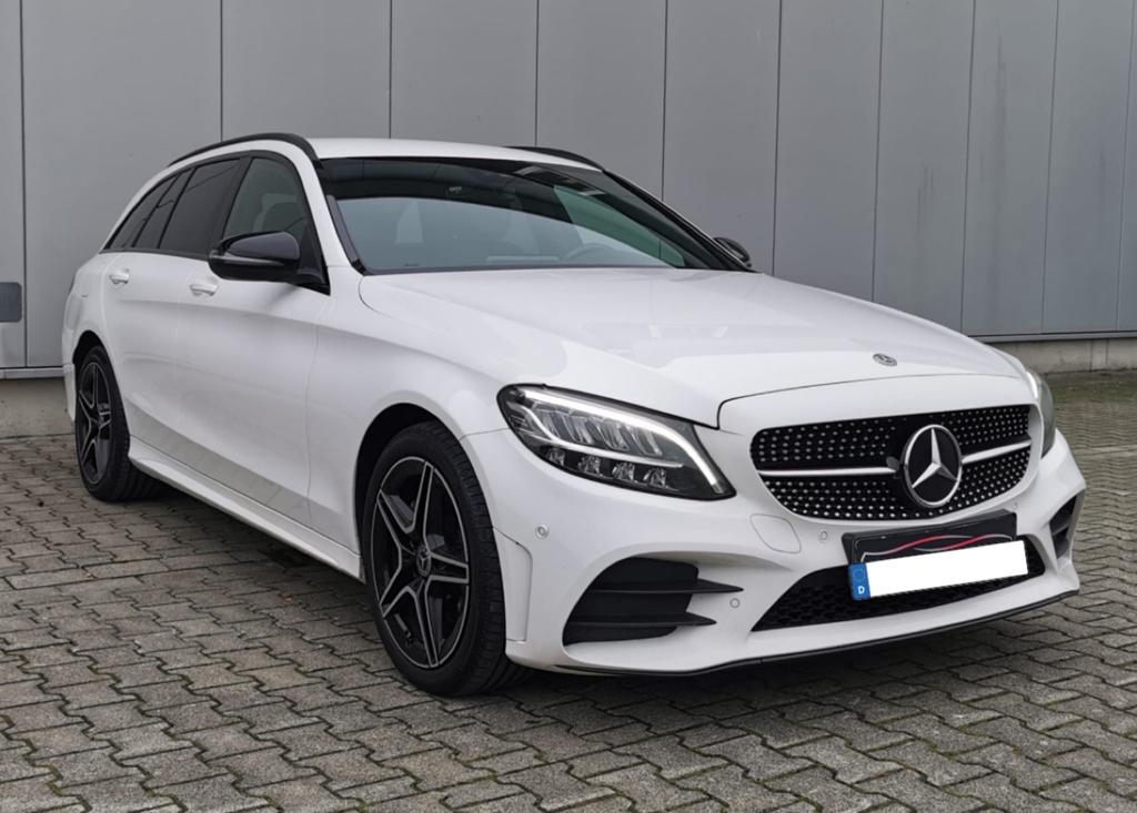 Points d'intérêt de la Mercedes C220 d 4 MATIC AMG Line 2, Autos, Particulier, Achat