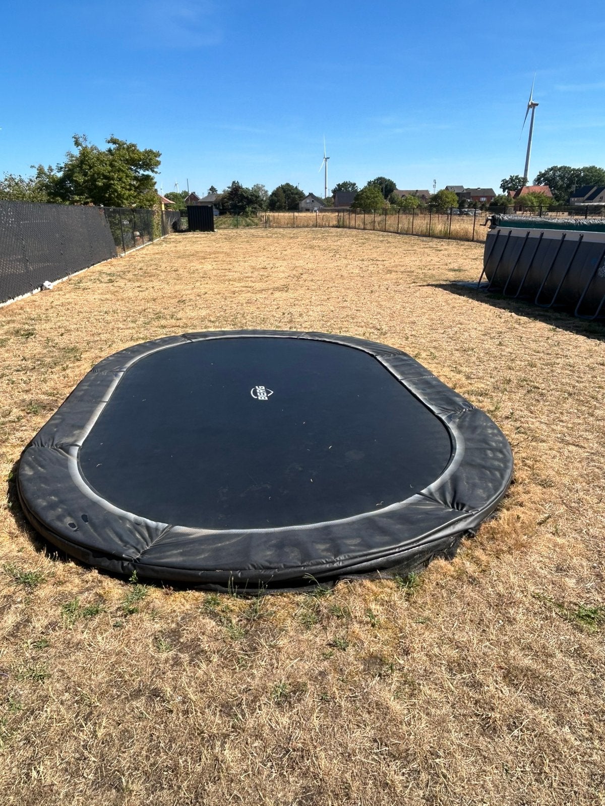 Trampoline BERG, Ophalen, Zo goed als nieuw