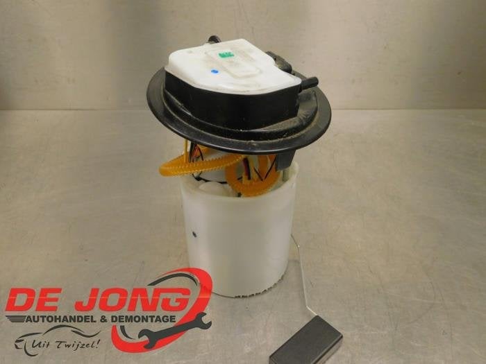 Pompe carburant électrique d'un Opel Crossland X, -, Opel, 3 mois de garantie, Utilisé