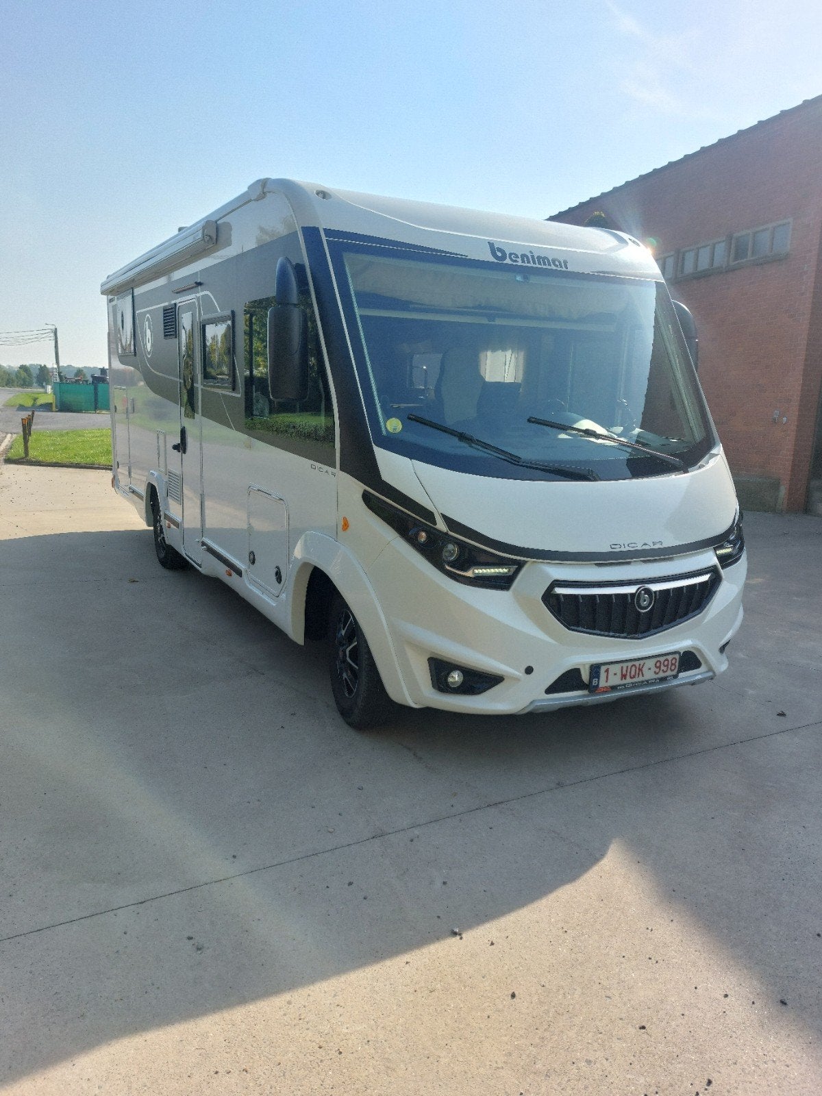 amphitryon de Benimar 967, Jusqu'à 4, Caméra de recul, Fiat, Boîte manuelle