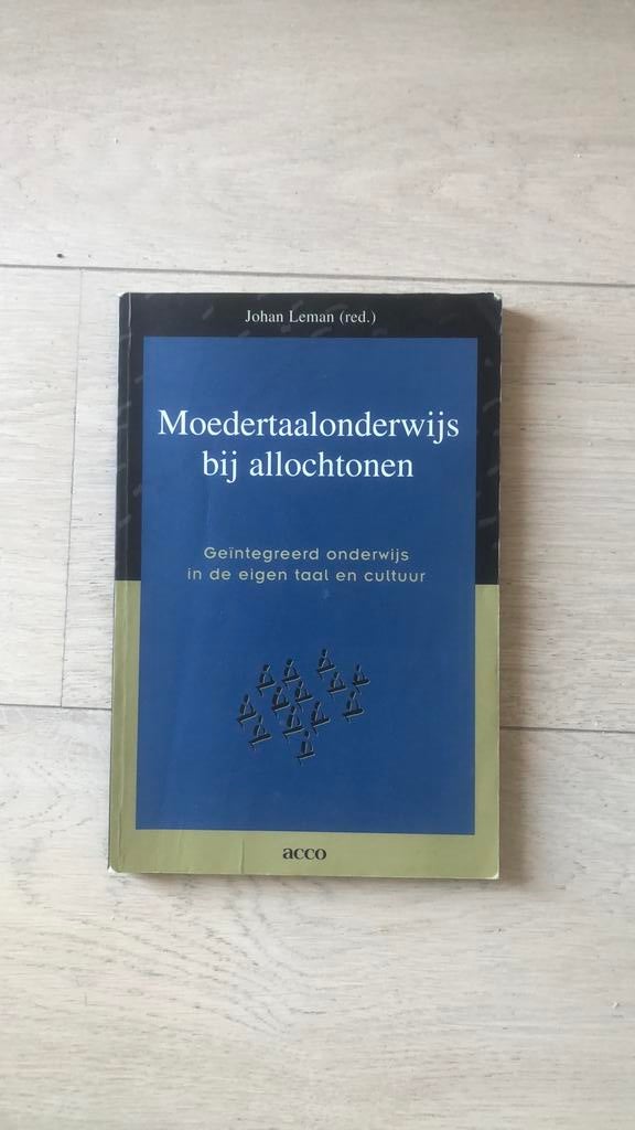 Moedertaalonderwijs bij allochtonen, Ophalen