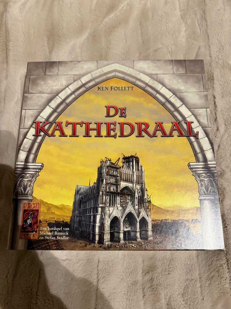 De kathedraal 999games nieuw, Hobby en Vrije tijd, Ophalen, Zo goed als nieuw