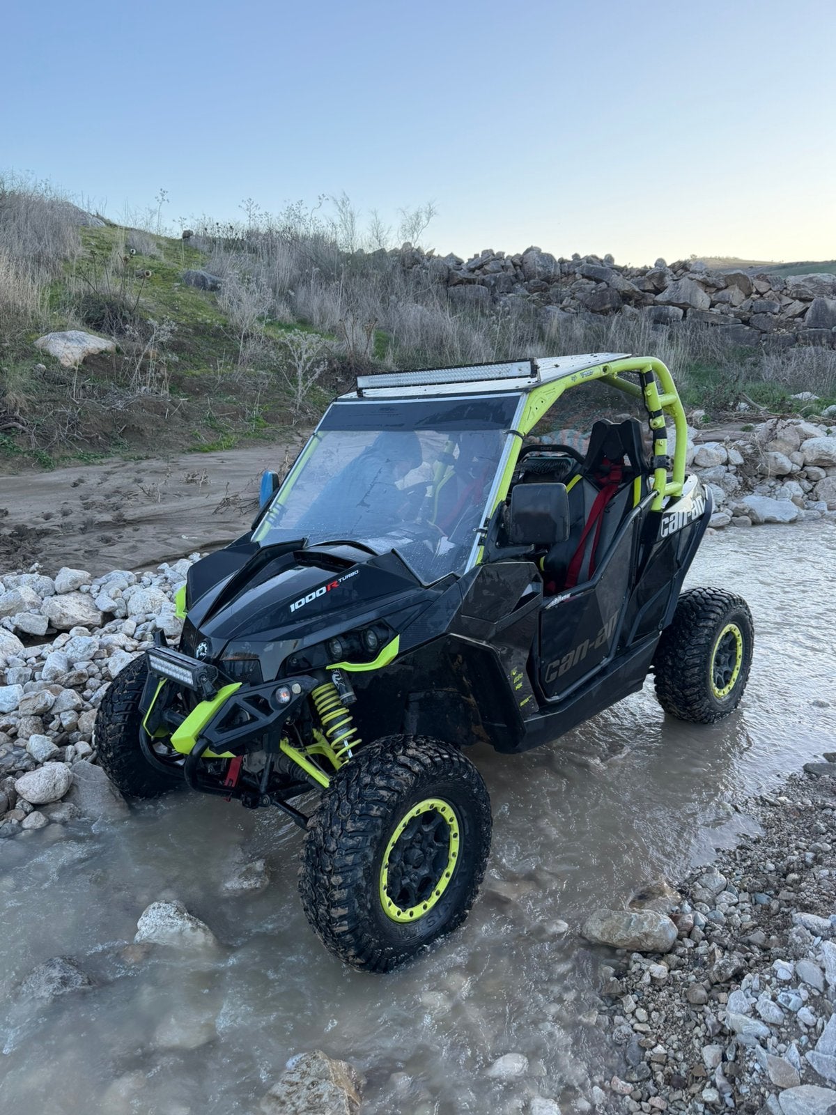CANAM Maverick 1000 turbo, Motos, Quads & Trikes, 2 cylindres, 986 cm³
