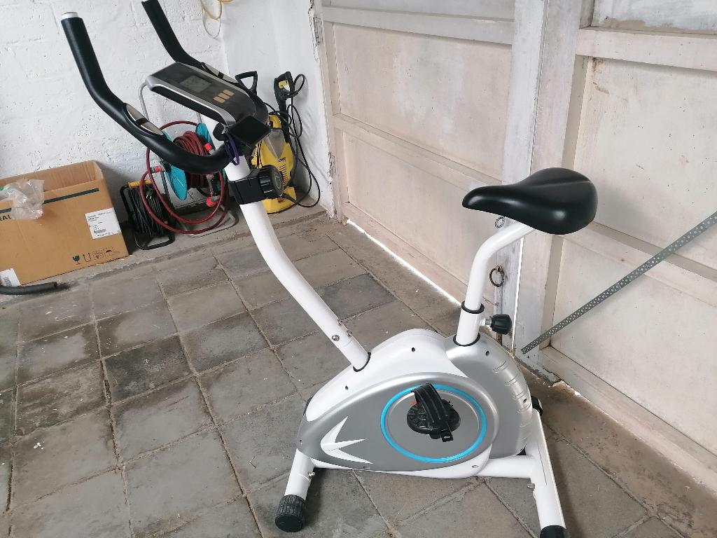 Gratis hometrainer, Jambes, Enlèvement, Utilisé, Vélo d'appartement