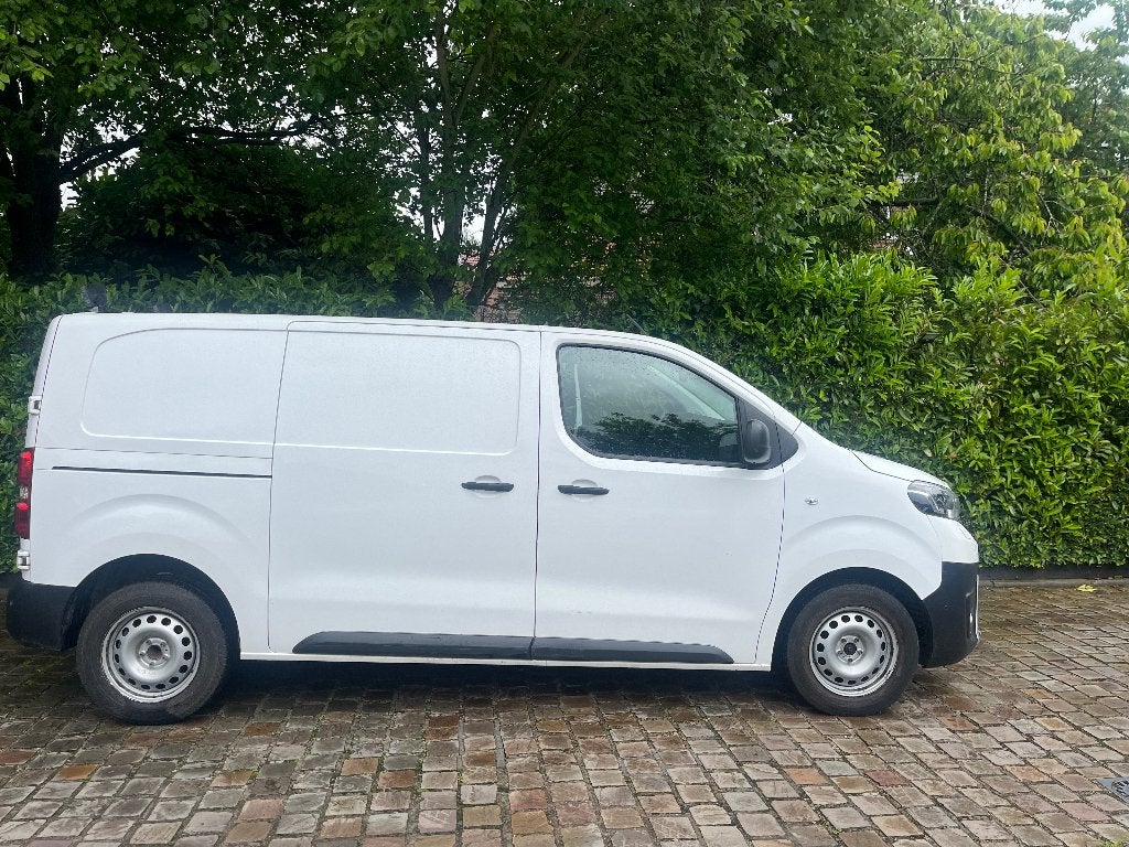 TOYOTA PROACE 2022 2L 88000km,Airco caméra, Achat, Entreprise, Diesel, 1998 cm³