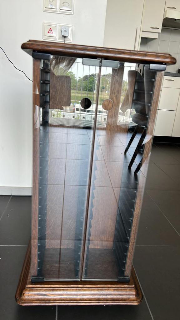 Cd kast, Huis en Inrichting, Woonaccessoires | Cd- en Dvd-rekken, Ophalen, Gebruikt, 25 tot 75 discs, Cd's