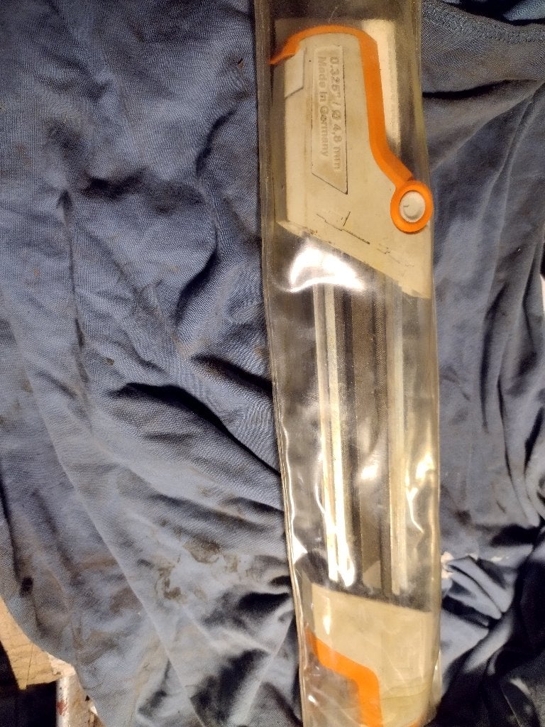 Pièce jointe Stihl, Enlèvement