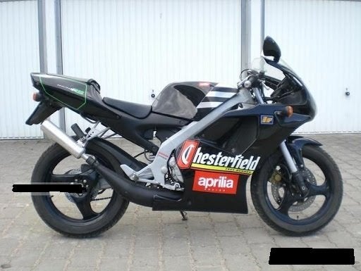 Gezocht Aprilia RS50 / RS 50 / AF1 / AF 1 Rossi Chesterfield, Ophalen