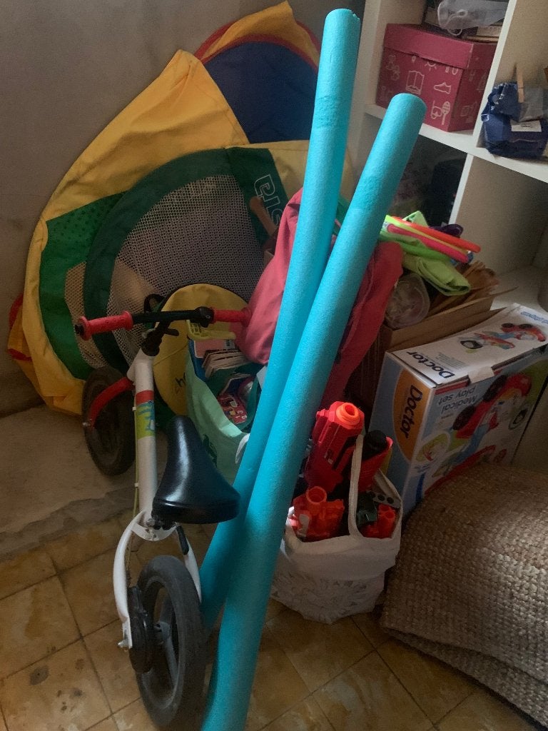 6 DOZEN VOL SPEELGOED, Ophalen, Zo goed als nieuw