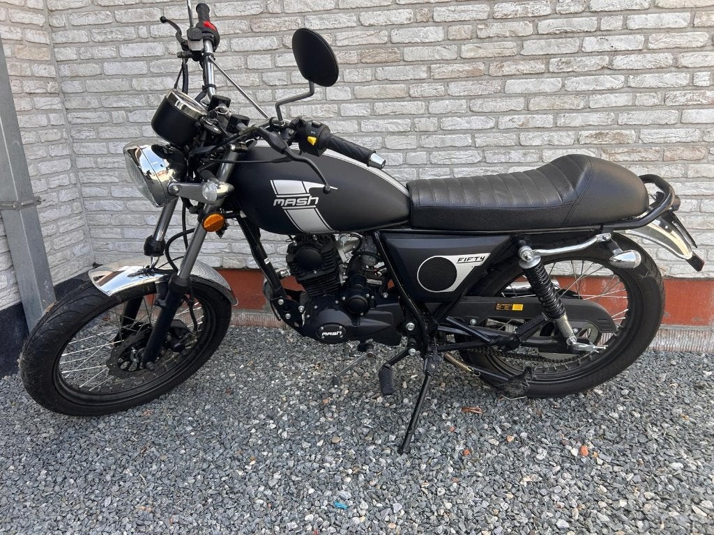 Mash fifty 50cc / schakelbrommer Bouwjaar 2019, 4 vitesses, Comme neuf, Classe B (45 km/h), Enlèvement