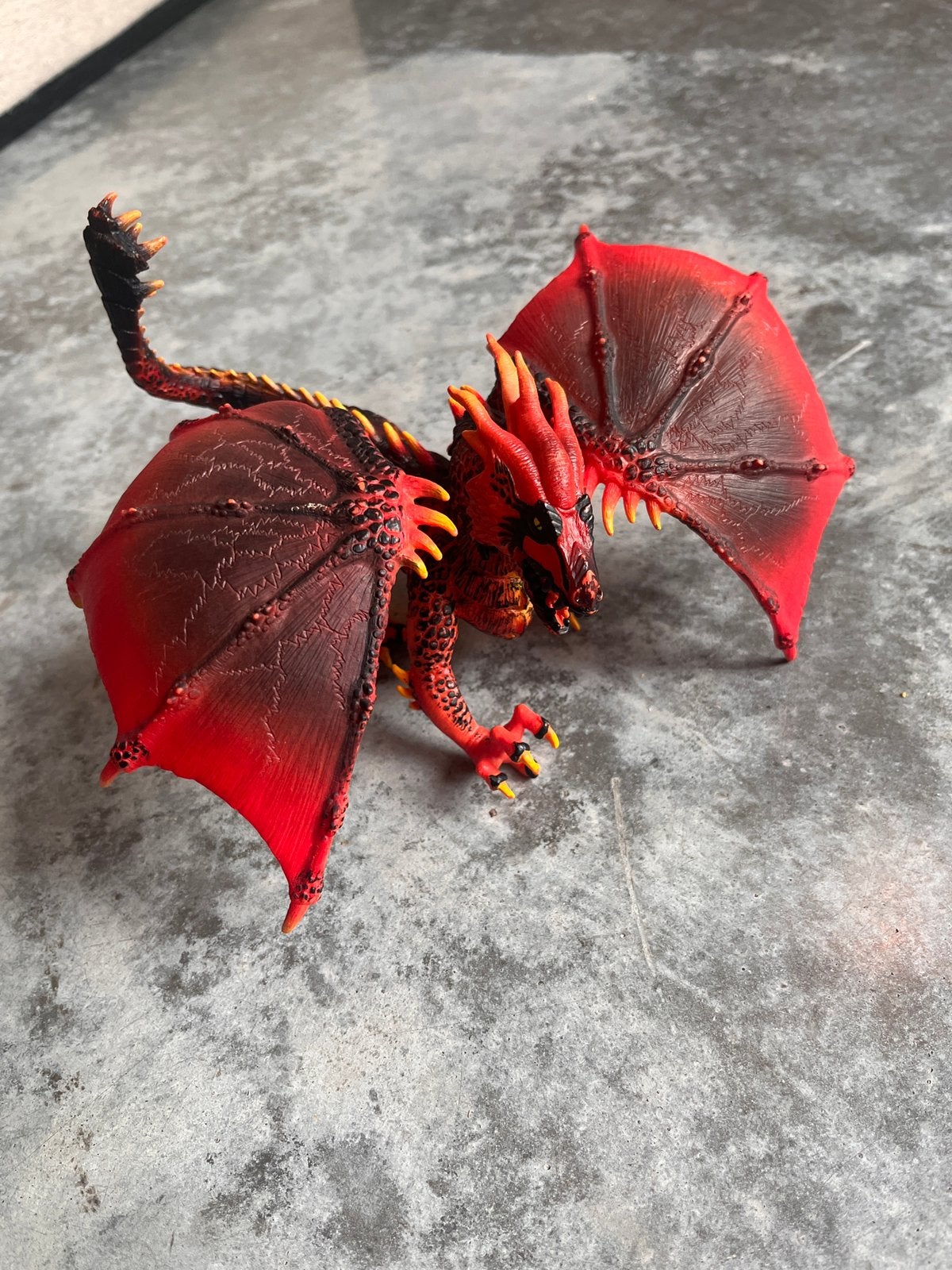 Schleich rode lava draak, Ophalen, Gebruikt
