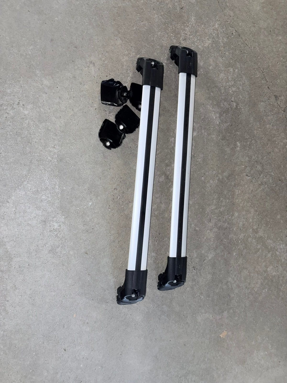 Barre de toit pour Suzuki et MG, Auto diversen, Dakdragers, Ophalen, Zo goed als nieuw