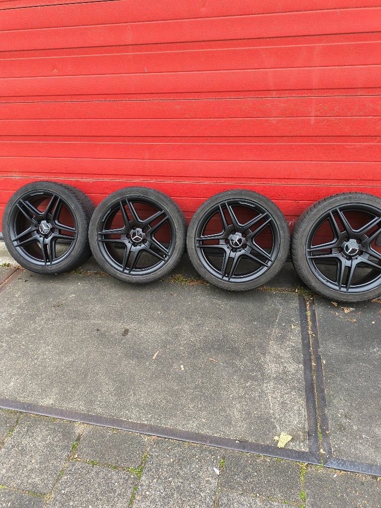 Amg set 18 inch velgen Mercedes Amg velgen breedset w204, Auto-onderdelen, Ophalen, Gebruikt, Mercedes-Benz