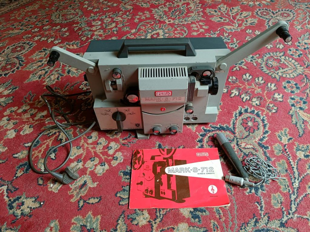 Eumig Mark S 712 projector, Audio, Tv en Foto, Ophalen