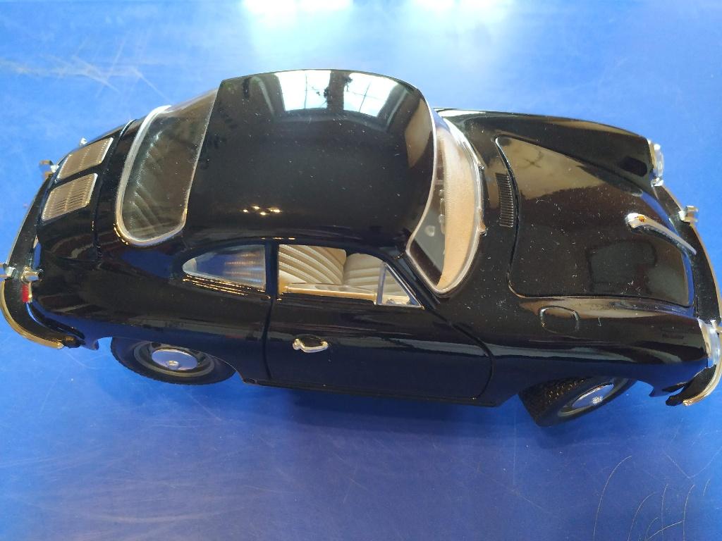 porsche groot model sierauto, afmeting is 24cm, Enlèvement ou Envoi