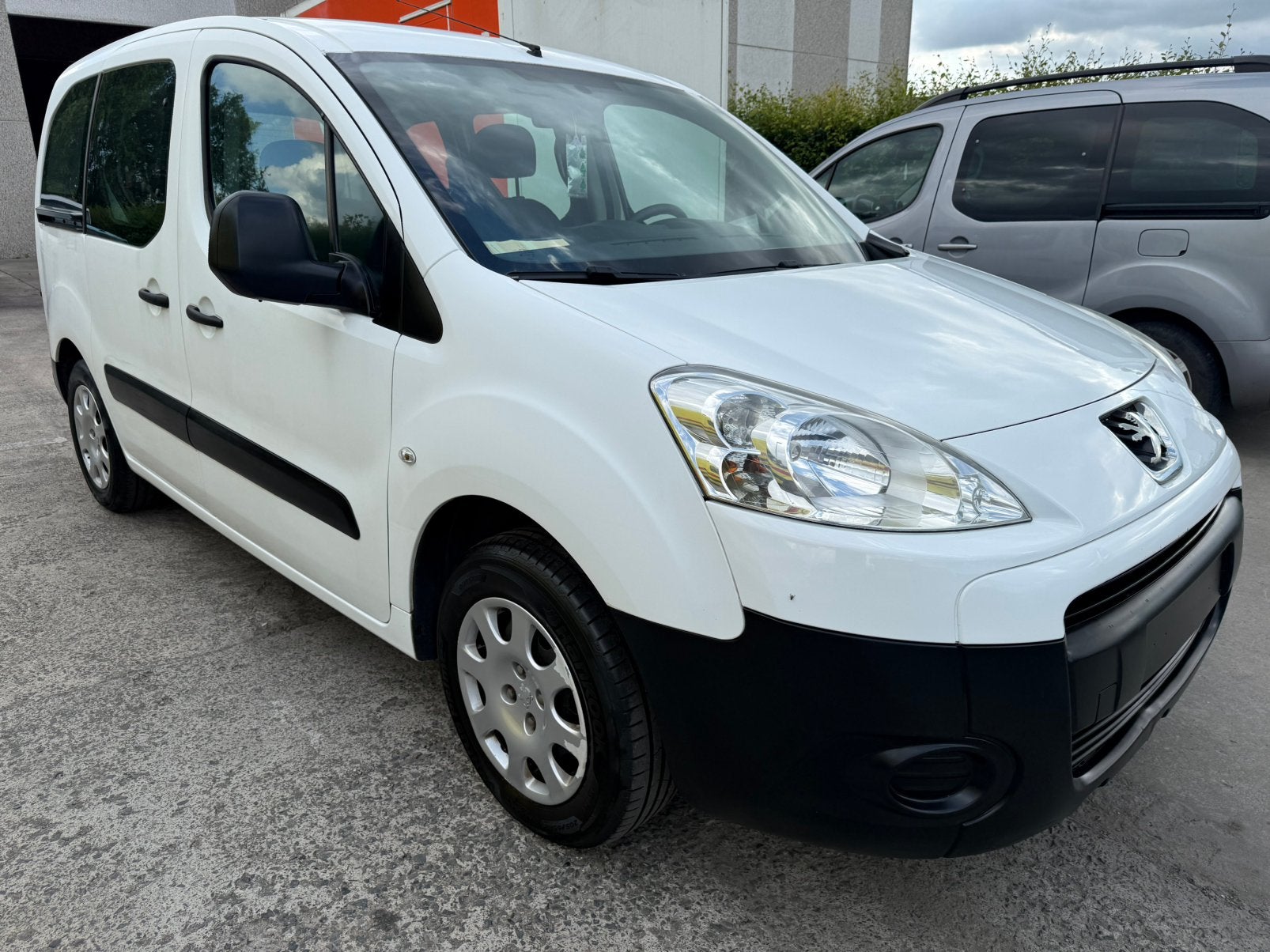 Peugeot Partner avec 40000 km ! Super état! 2011 Euro5, Autos, Euro 5, Achat, Entreprise, Partner