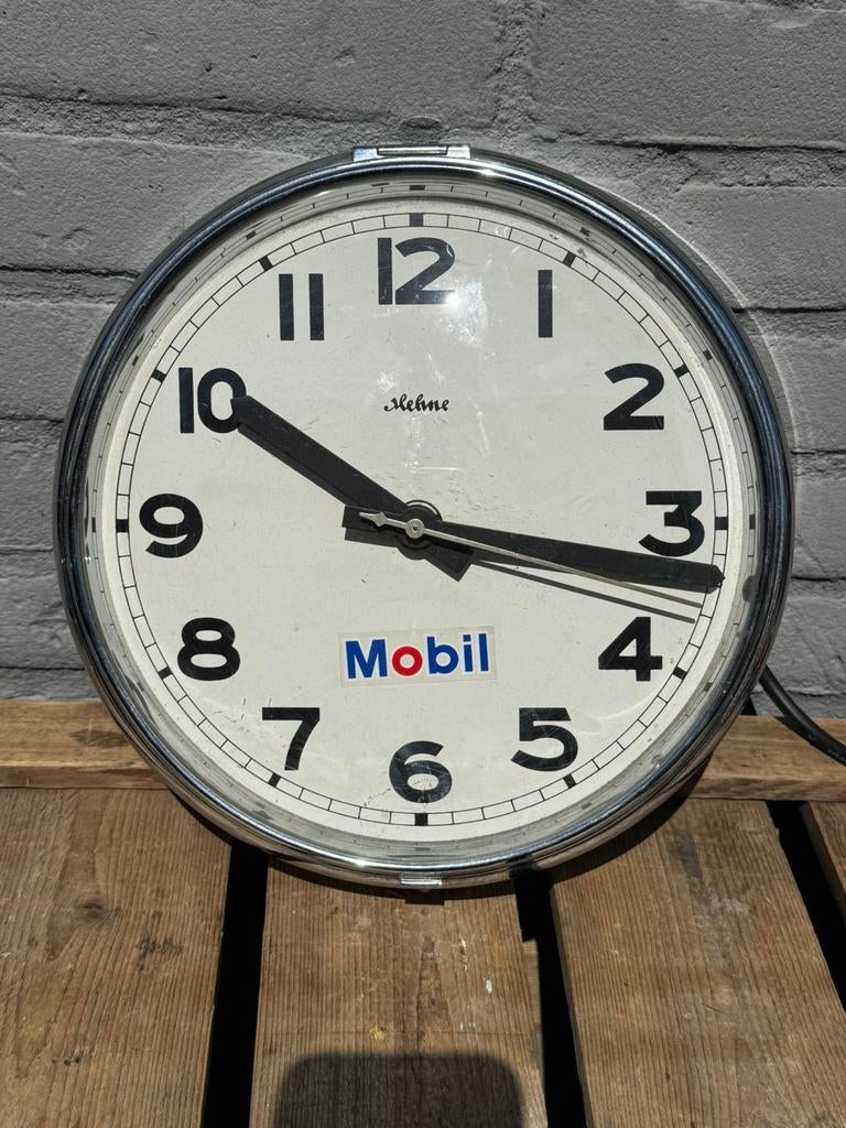 Horloge publicitaire Mobil ancienne, Collections, Marques & Objets publicitaires, Utilisé, Ustensile, Enlèvement ou Envoi