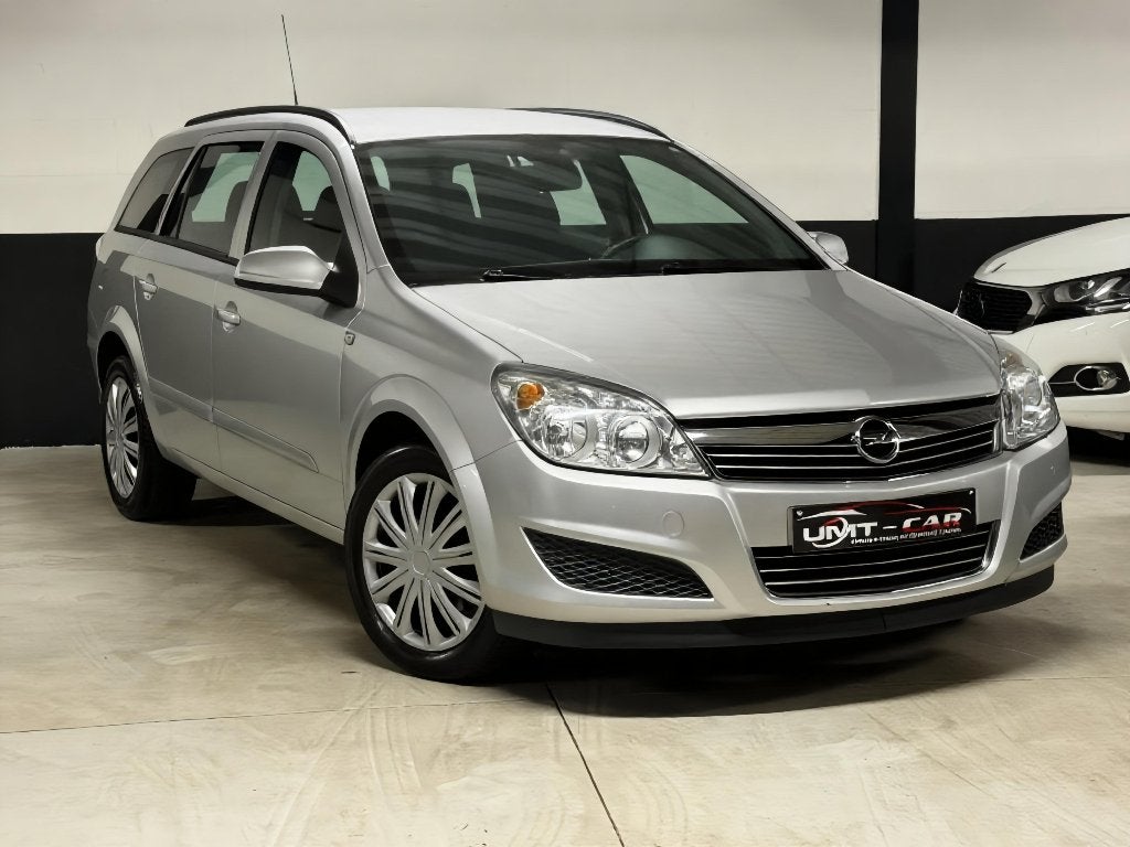 OPEL ASTRA 1.6i AUTOMAAT/ BENZINE/ AIRCO/ TOP STAAT/ LEZ✅, Autos, Opel, Argent ou Gris, https://public.car-pass.be/vhr/6f614bbd-500e-4c43-91d4-10201975deae