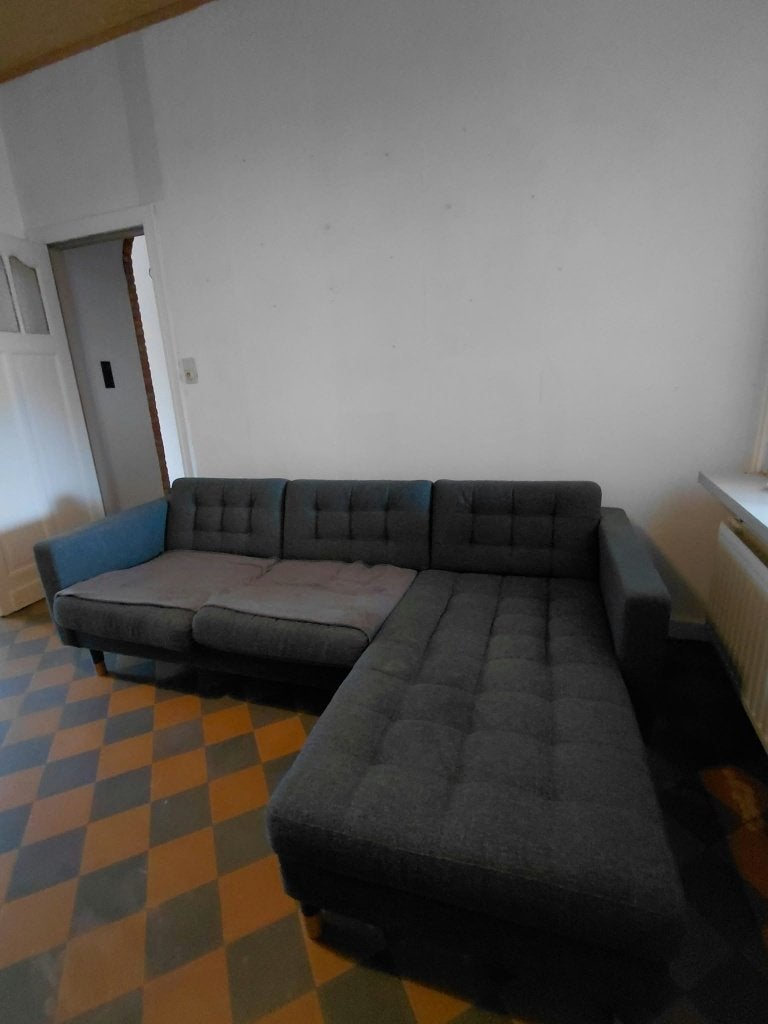 Siège, Trois personnes, Banc d'angle, 200 à 250 cm, 125 à 150 cm