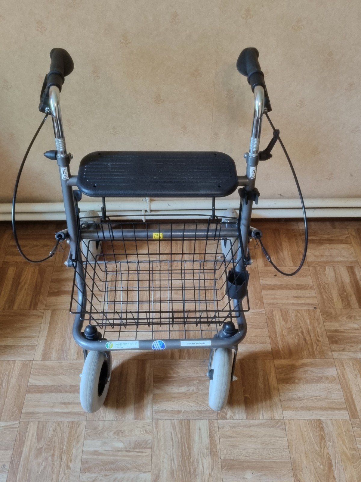Rollator, Diversen, Ophalen